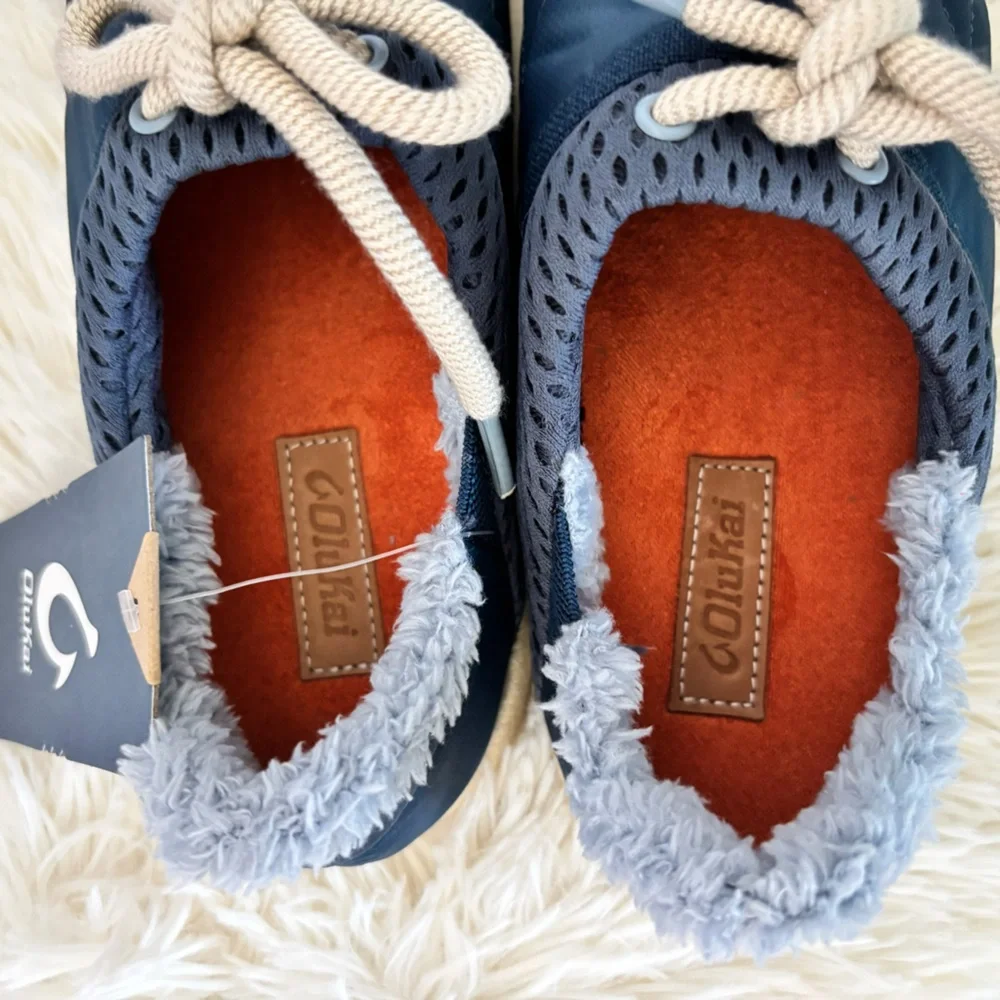OLUKAI Mahiki Navy Sherpa-Trimmed Slipper Sneaker--7 - Picture 4 of 15